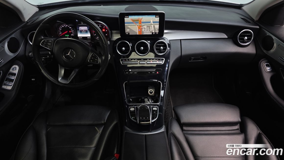 Mercedes-Benz C-Class 2018