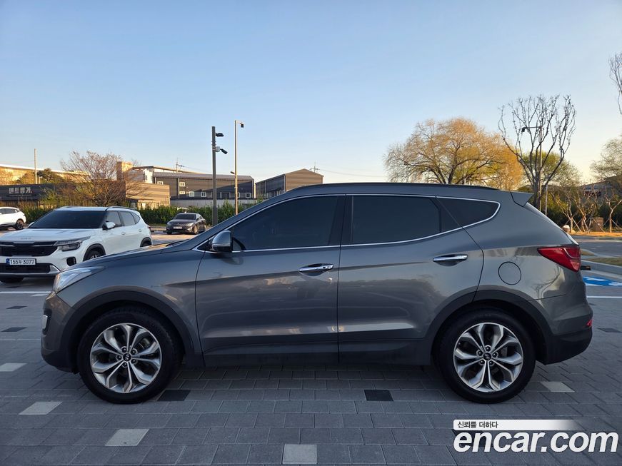 Hyundai Santafe 2015