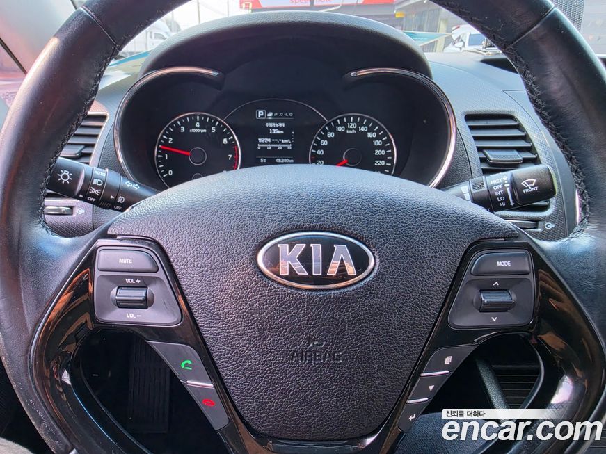 Kia K3 2016