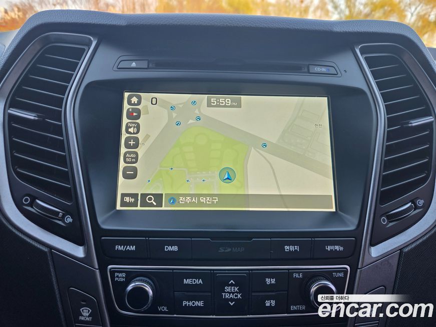 Hyundai Santafe 2015