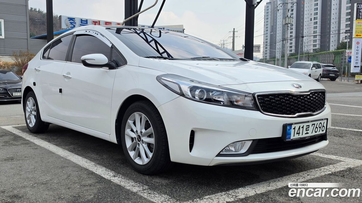 Kia K3 2016