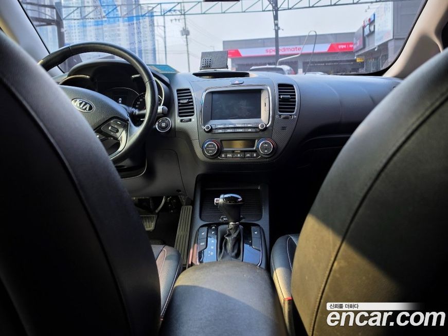 Kia K3 2016