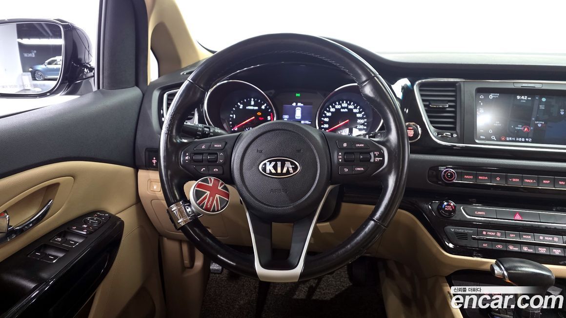 Kia Canival 2019
