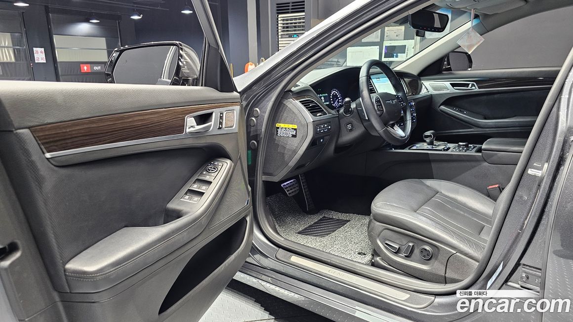 Genesis G80 2018