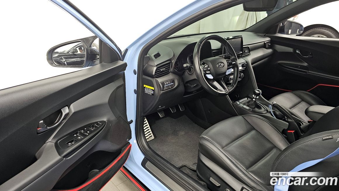 Hyundai Veloster 2019