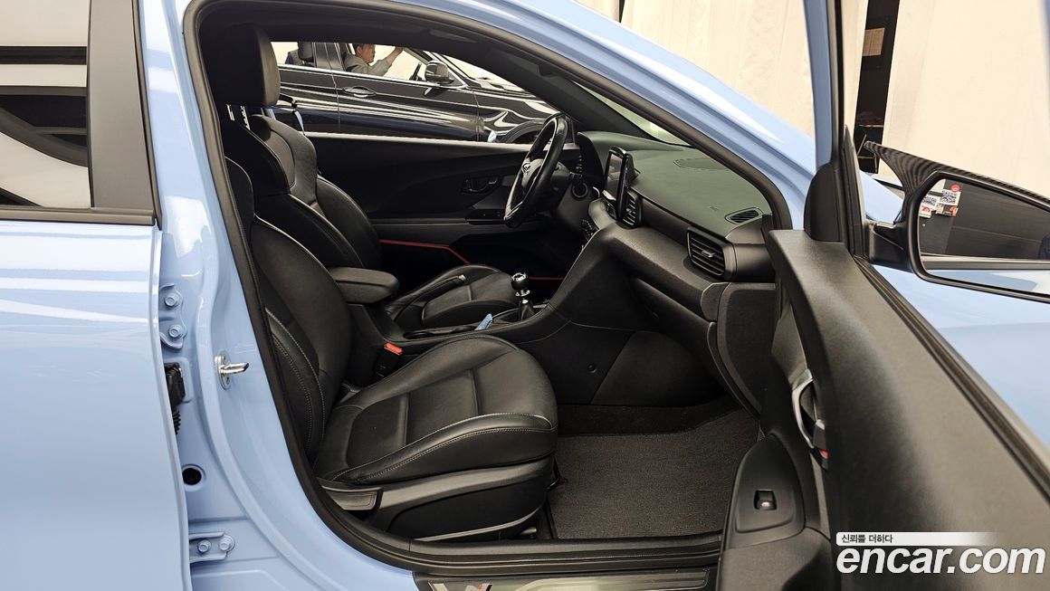 Hyundai Veloster 2019