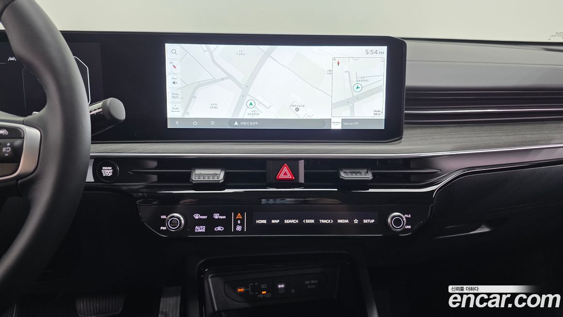 Kia K5 2025