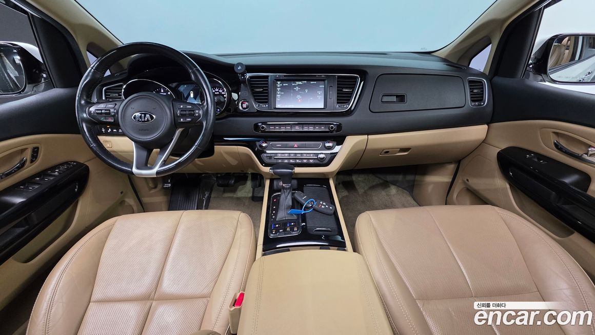 Kia Canival 2017