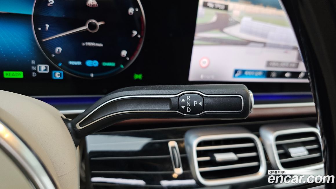 Mercedes-Benz GLS-Class 2022