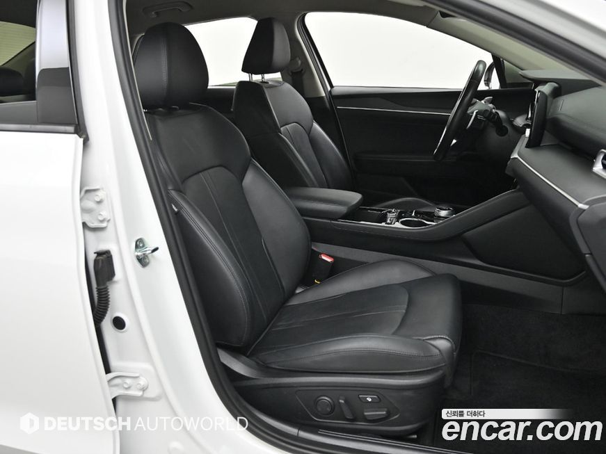 Kia K5 2023