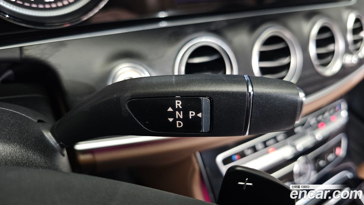 Mercedes-Benz E-Class 2017