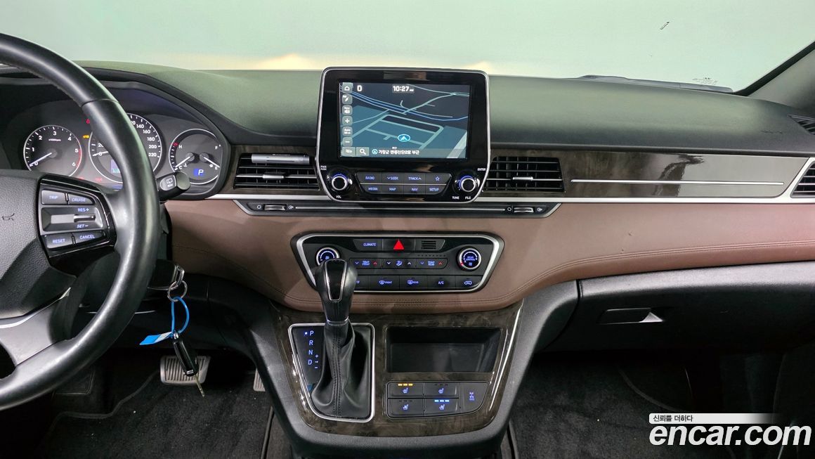 Hyundai Starex 2019