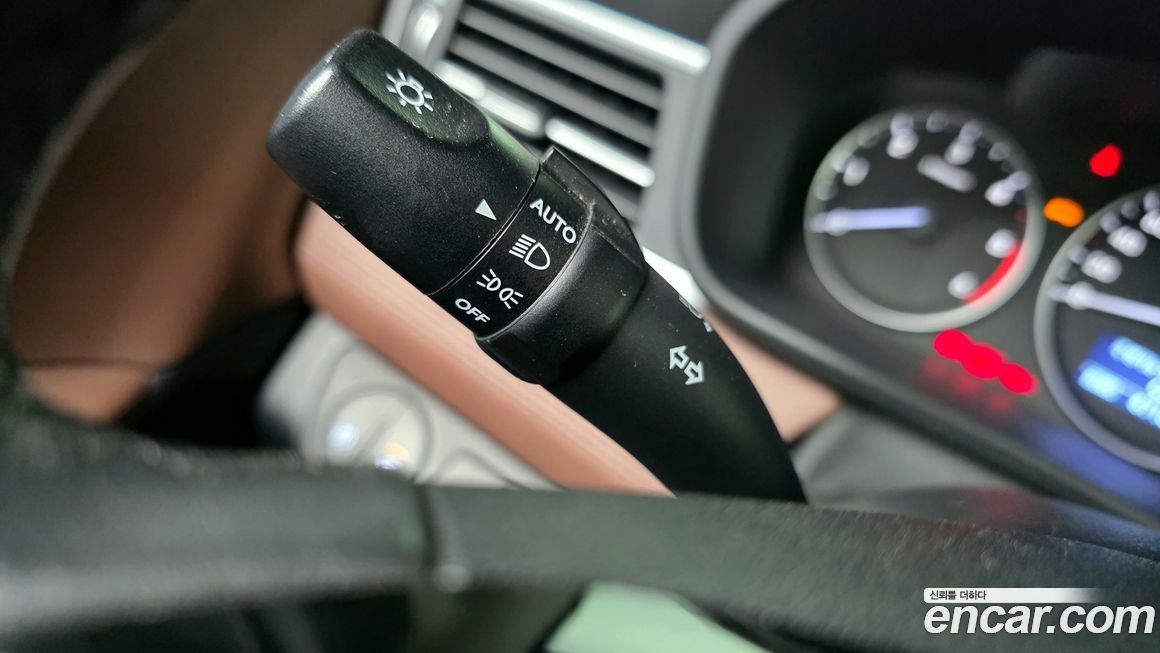 Hyundai Starex 2019