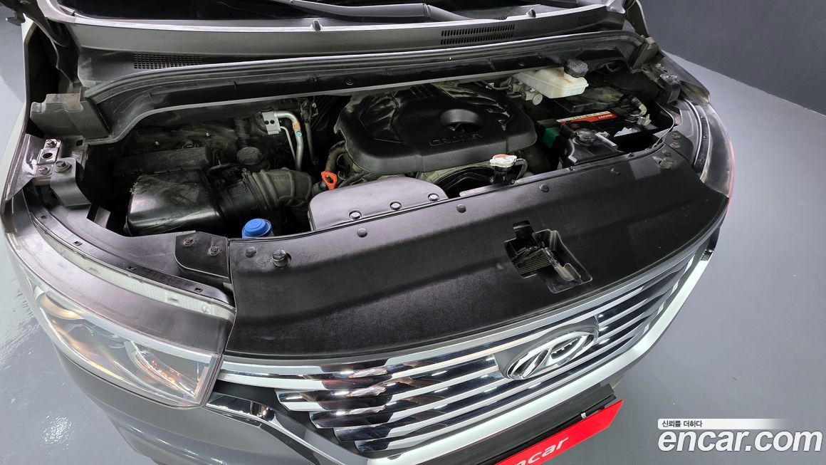 Hyundai Starex 2019