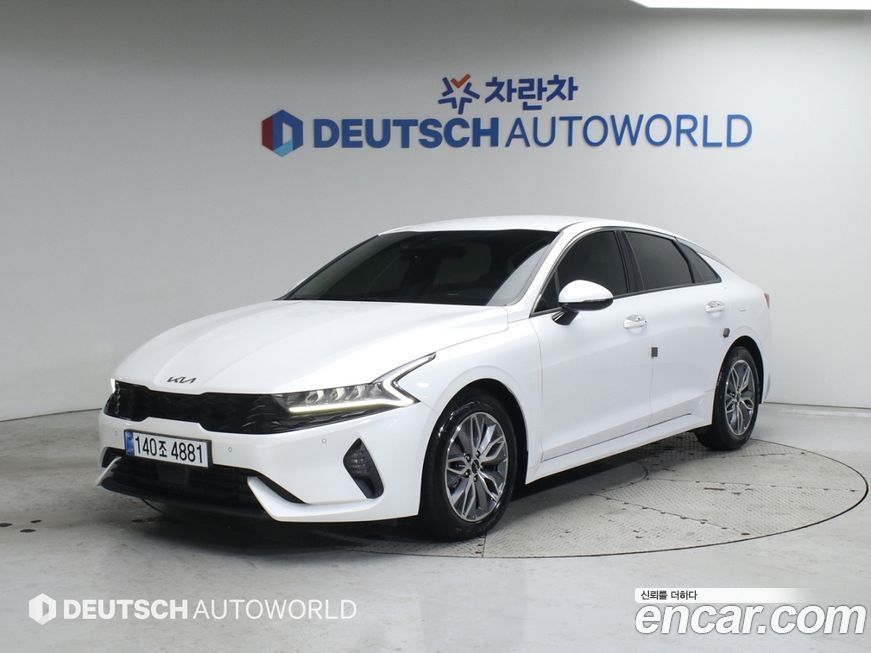 Kia K5 2023