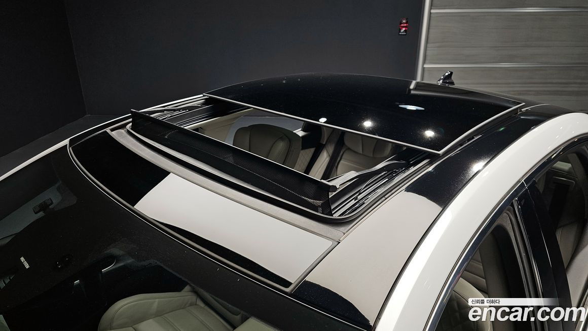 Renault-KoreaSamsung SM6 2016