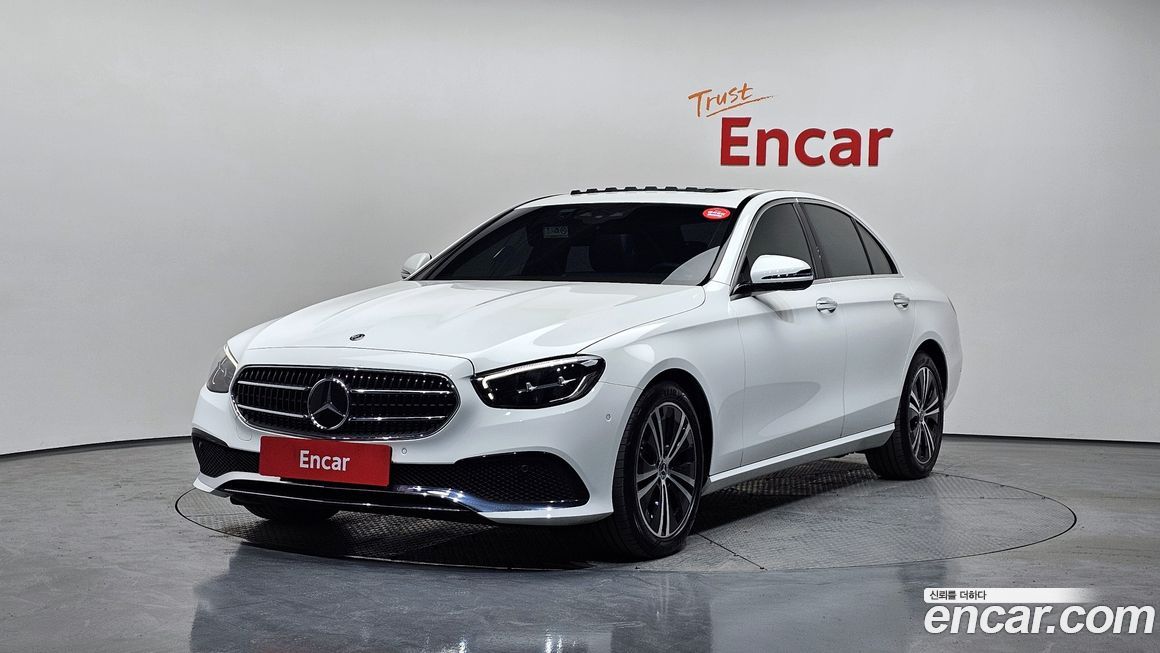 Mercedes-Benz E-Class 2021