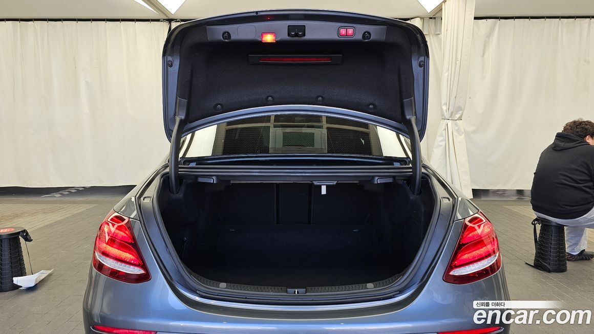 Mercedes-Benz E-Class 2019