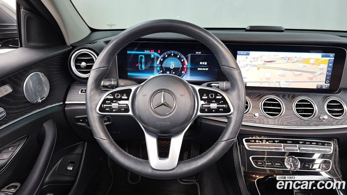 Mercedes-Benz E-Class 2019