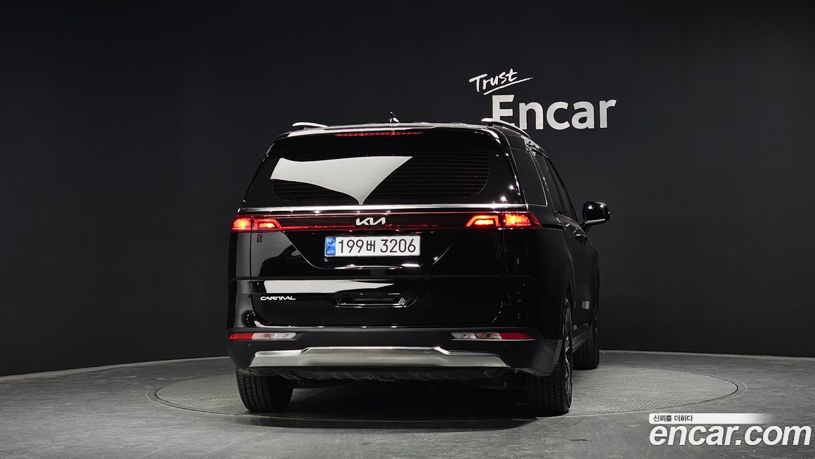 Kia Canival 2023