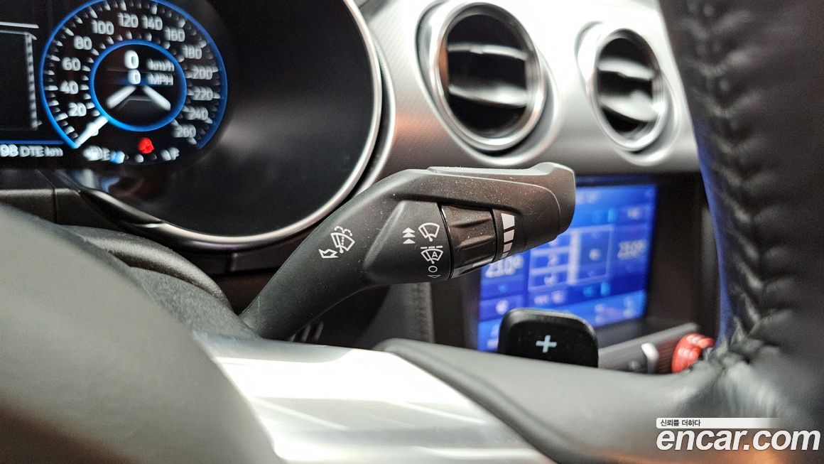 Ford Mustang 2021