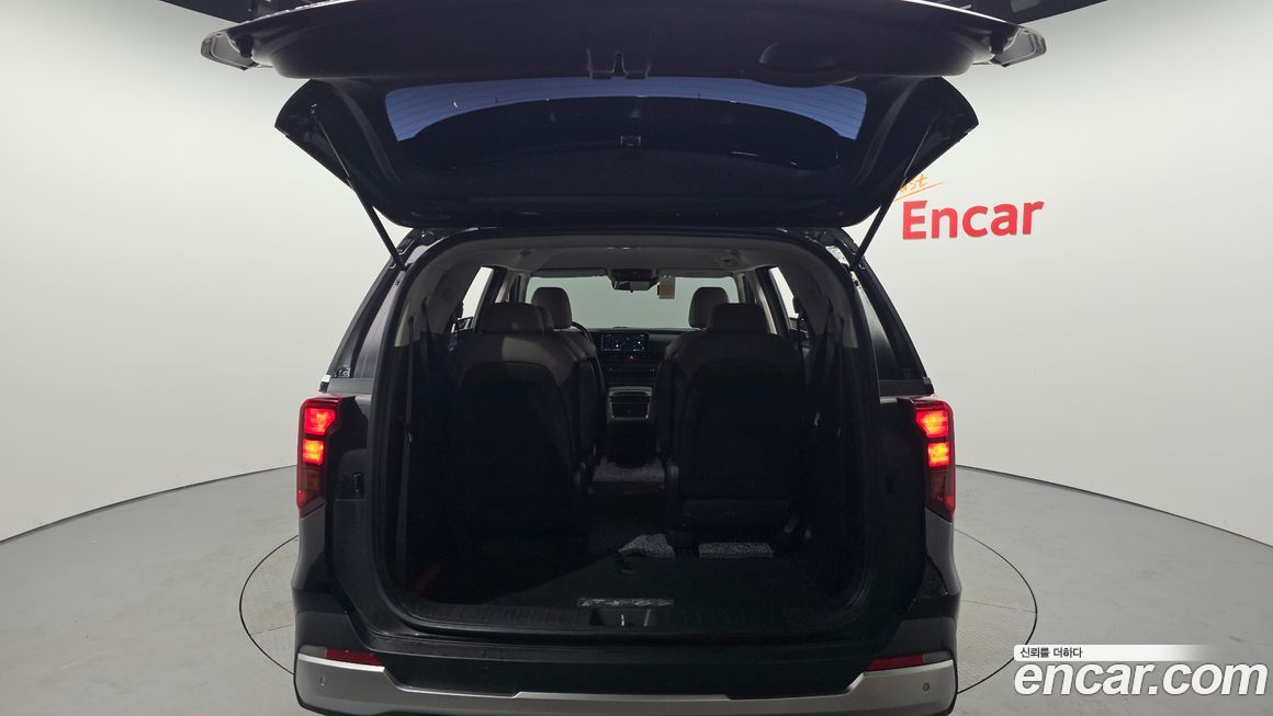 Kia Canival 2024
