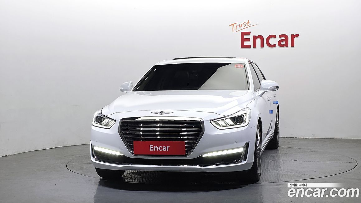 Genesis EQ900 2018