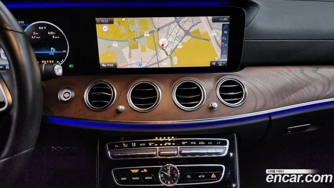 Mercedes-Benz E-Class 2020