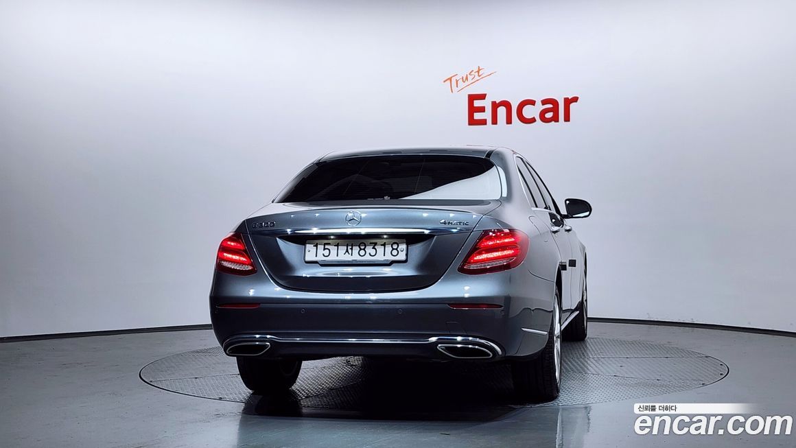 Mercedes-Benz E-Class 2020