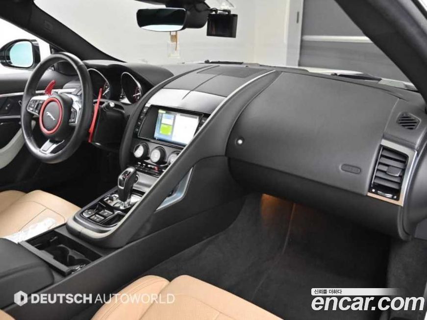 Jaguar F-TYPE 2018