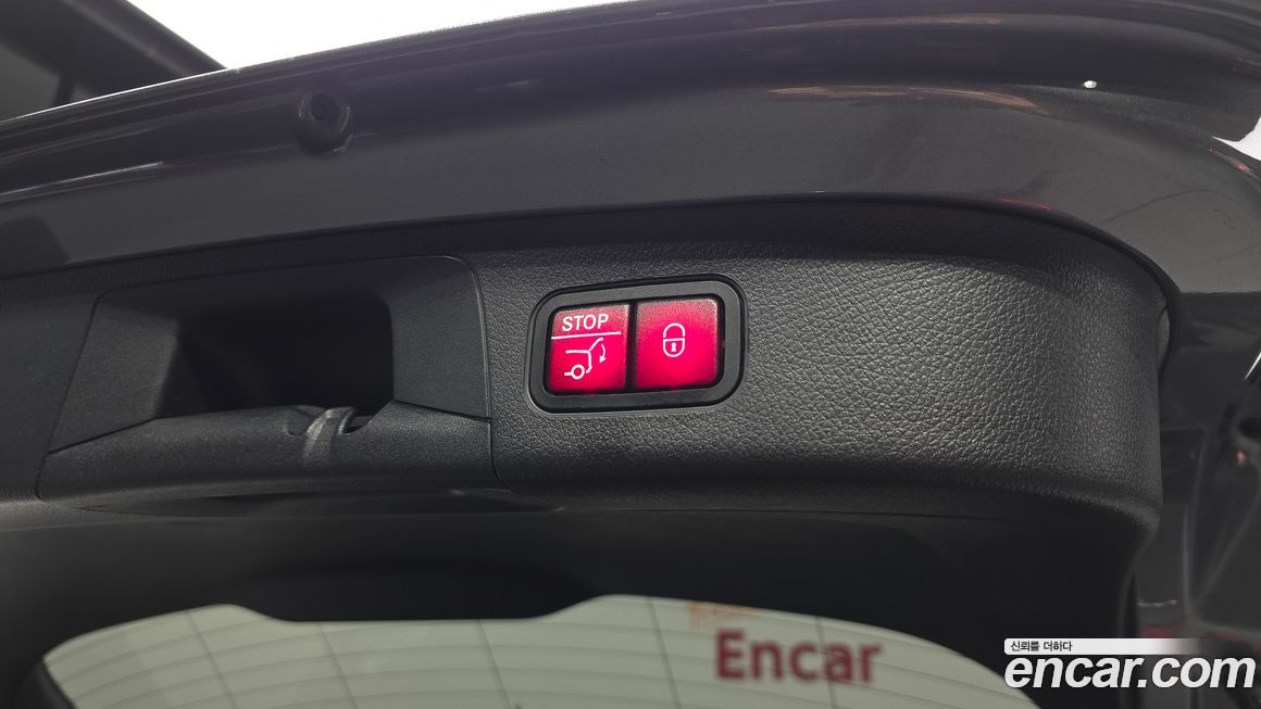 Mercedes-Benz GLA-Class 2020