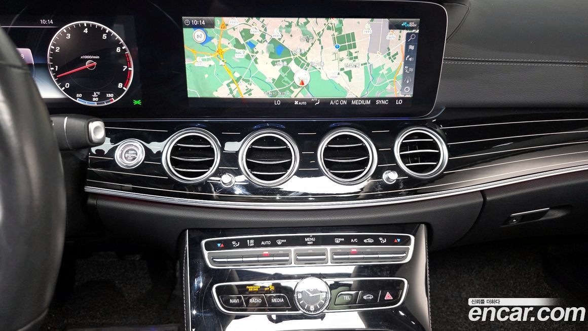 Mercedes-Benz E-Class 2020