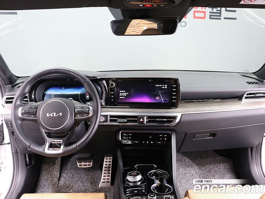 Kia K5 2023