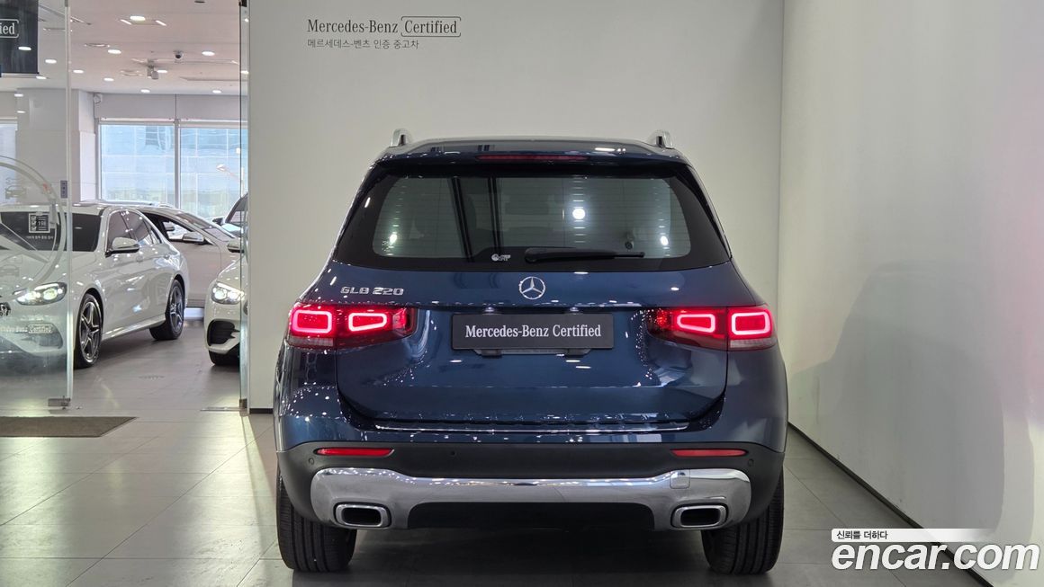 Mercedes-Benz GLB-Class 2021