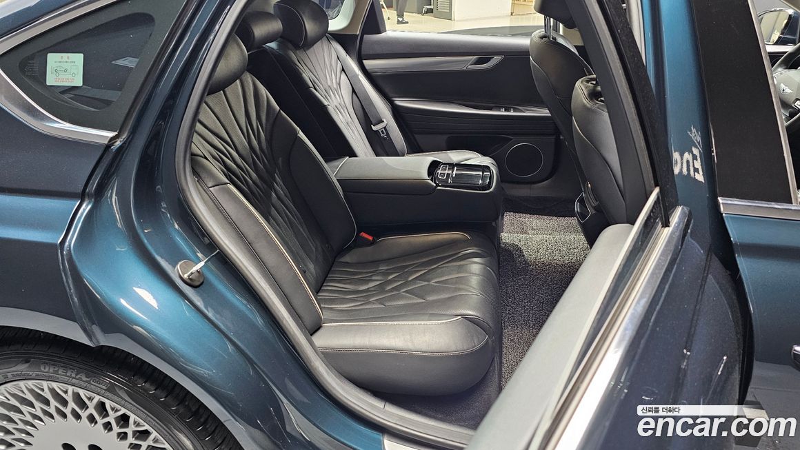Genesis G80 2021