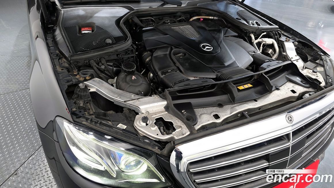 Mercedes-Benz E-Class 2020