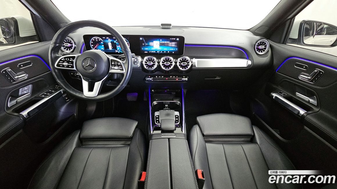 Mercedes-Benz GLB-Class 2020