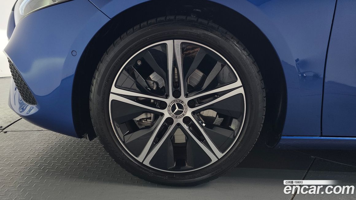 Mercedes-Benz A-Class 2024