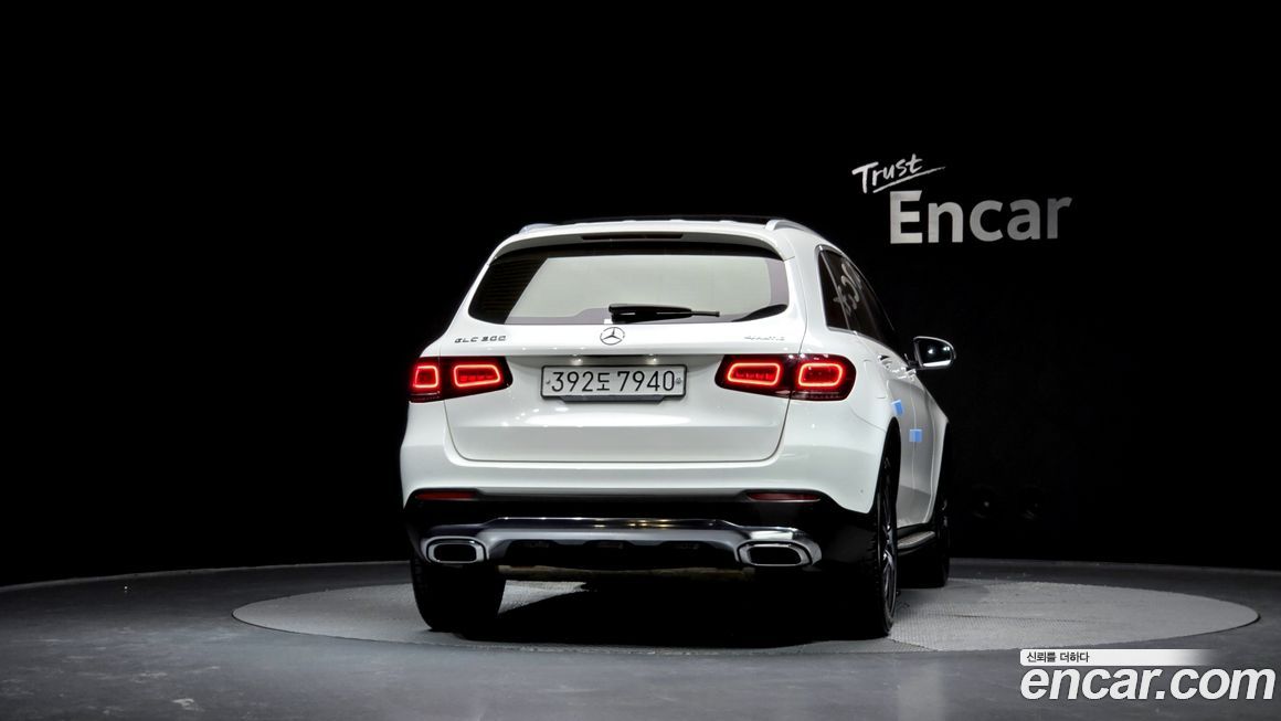 Mercedes-Benz GLC-Class 2020