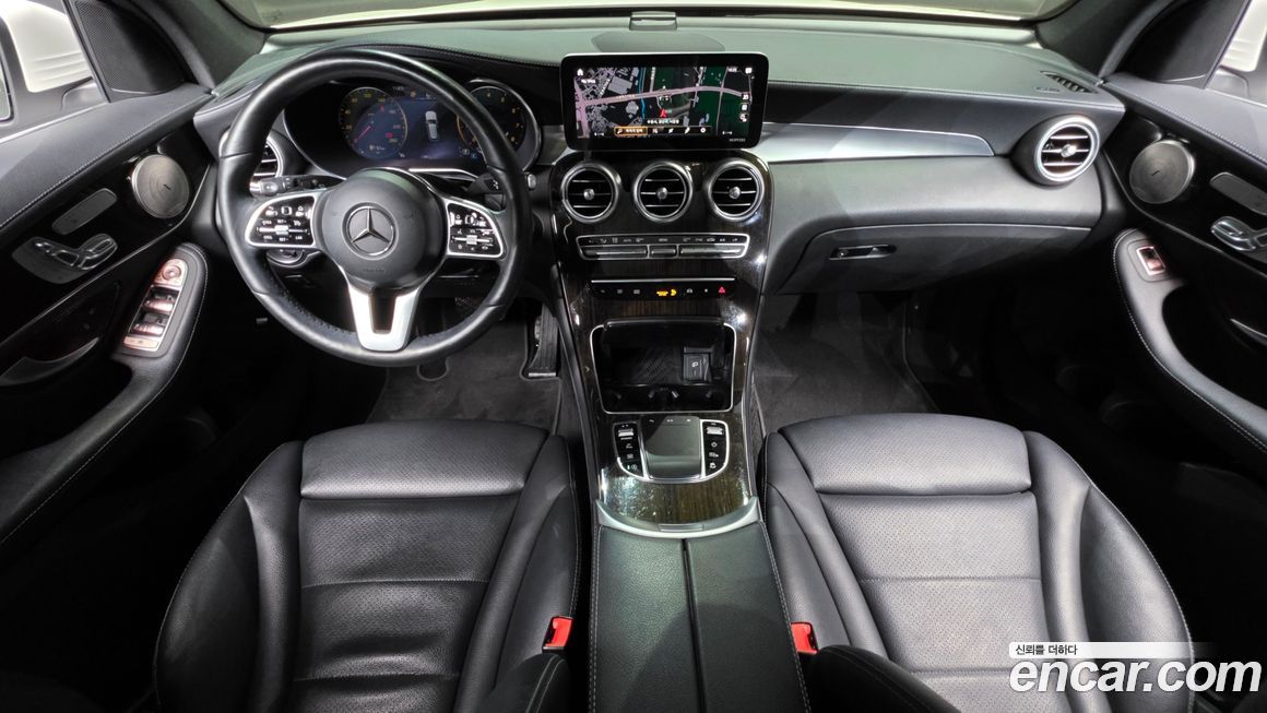 Mercedes-Benz GLC-Class 2020