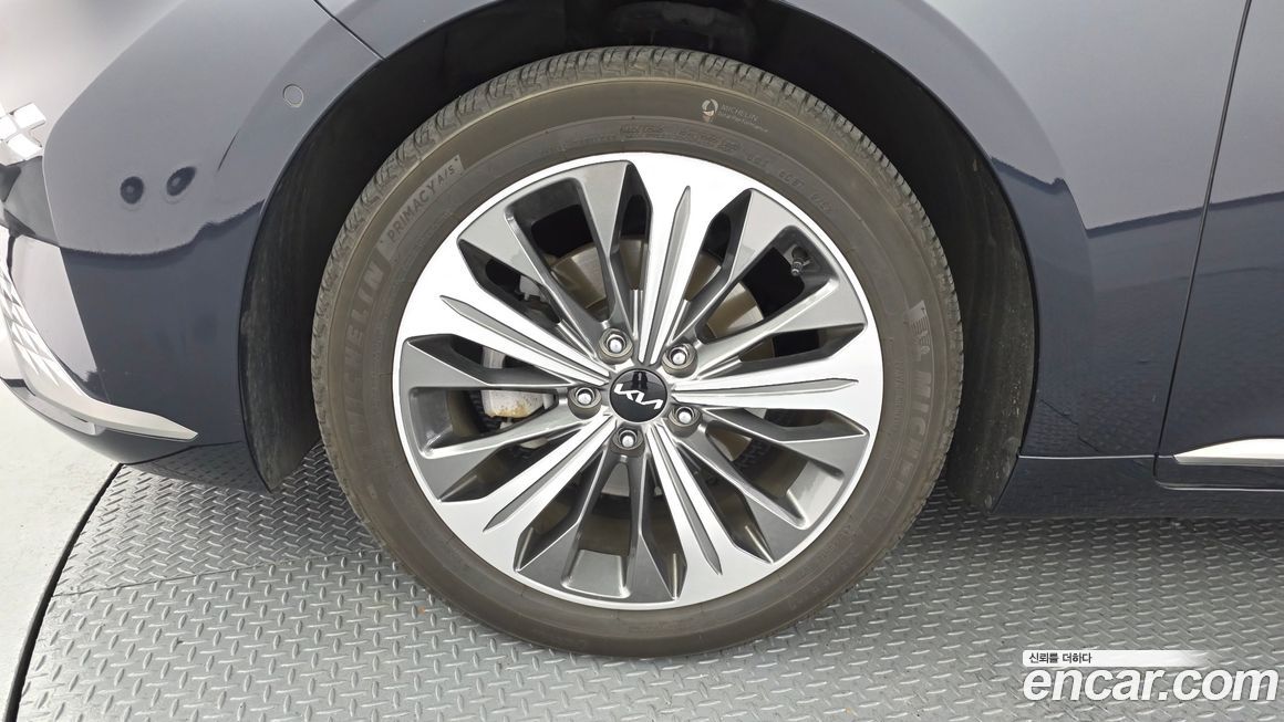 Kia K8 2023