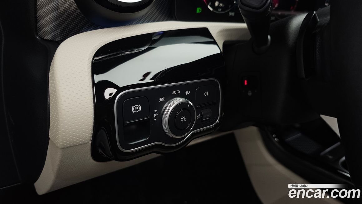 Mercedes-Benz A-Class 2024