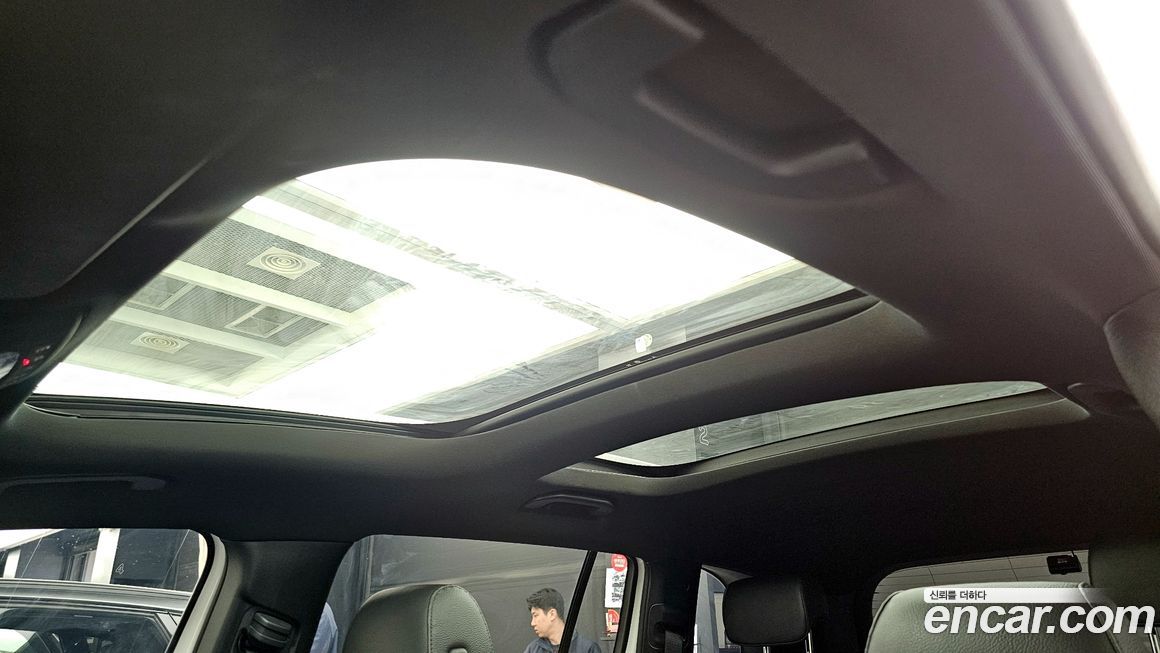 Mercedes-Benz GLB-Class 2020