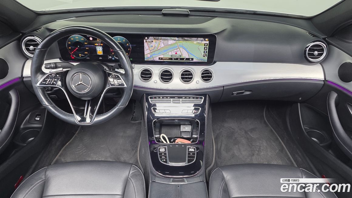 Mercedes-Benz E-Class 2021