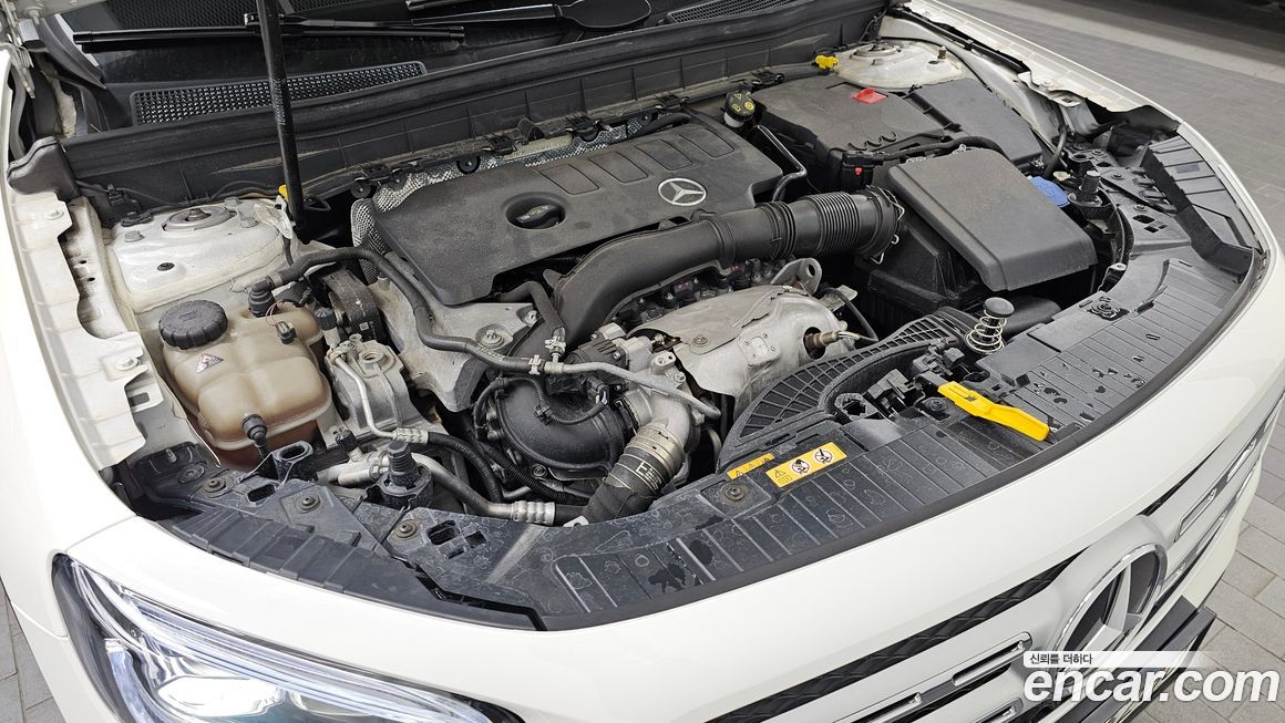 Mercedes-Benz GLB-Class 2020