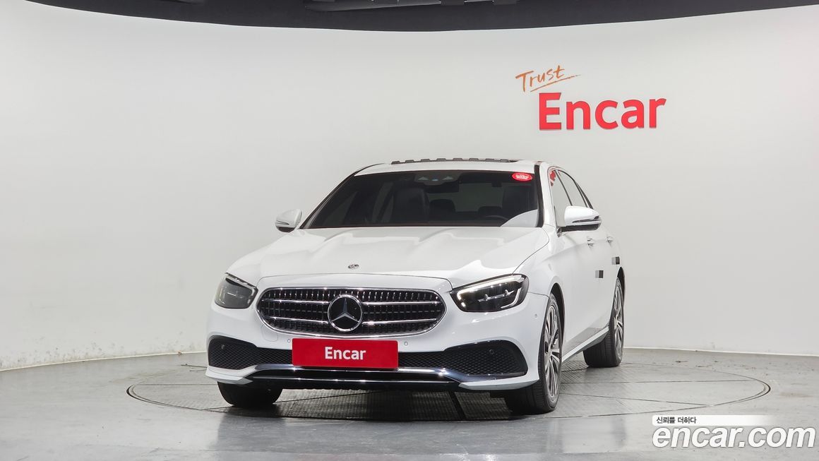 Mercedes-Benz E-Class 2021