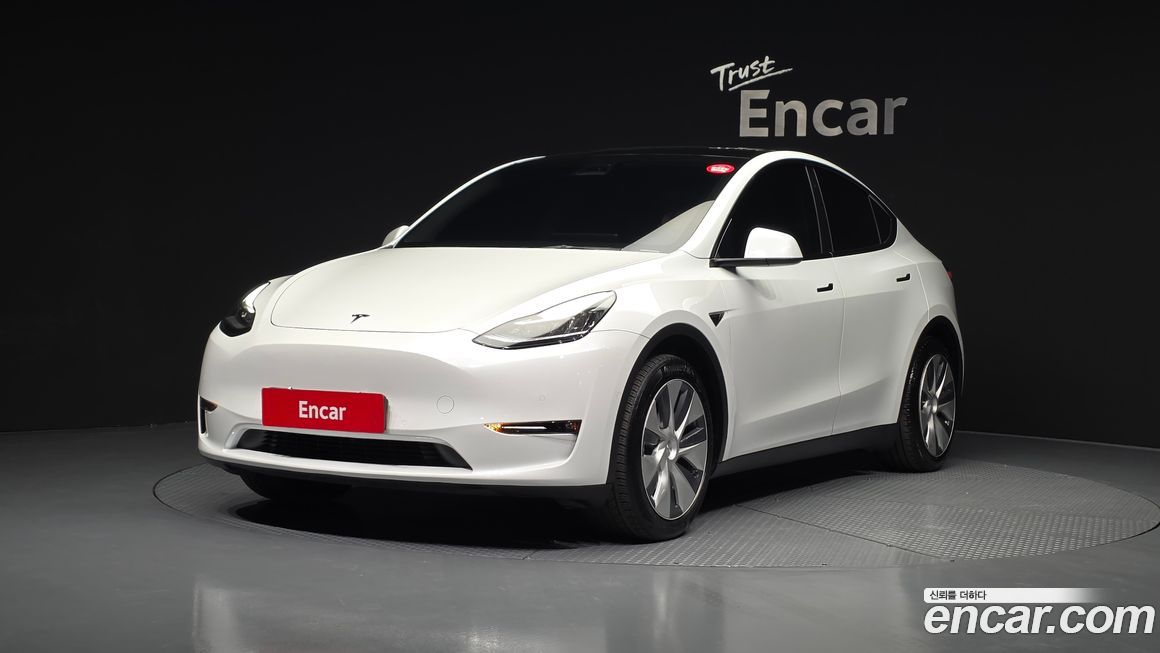 Tesla Model Y 2021