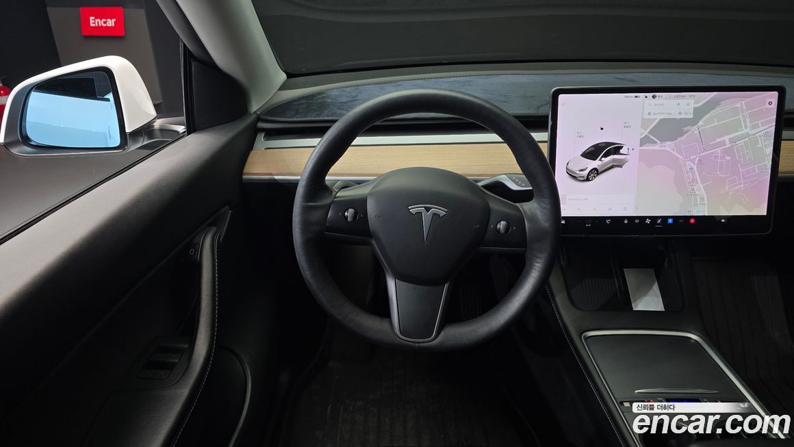 Tesla Model Y 2021