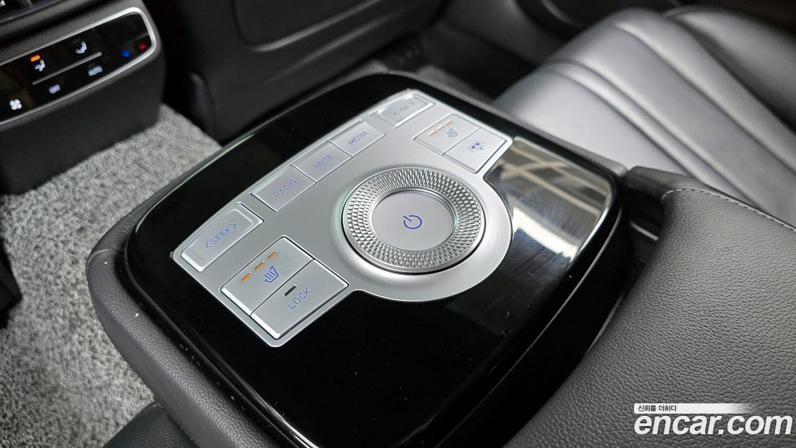 Genesis G80 2021