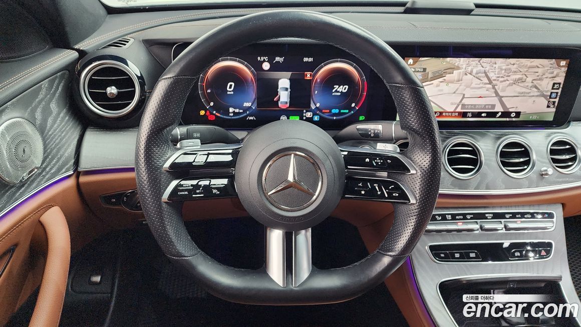 Mercedes-Benz E-Class 2021